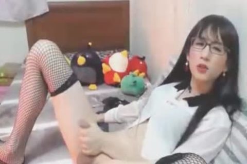 Skinny shemale Playing Her naughty oriental ramrod