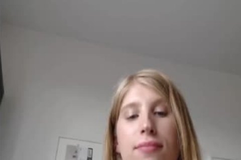 yummy blond Slavic large knob tranny web camera