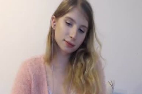 juicy Russian shelady webcam
