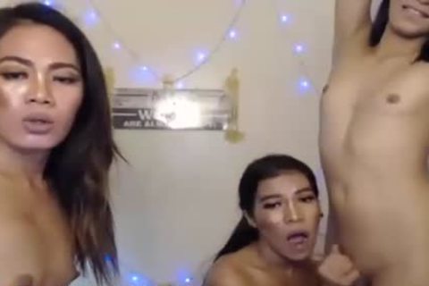 juicy threesome pound