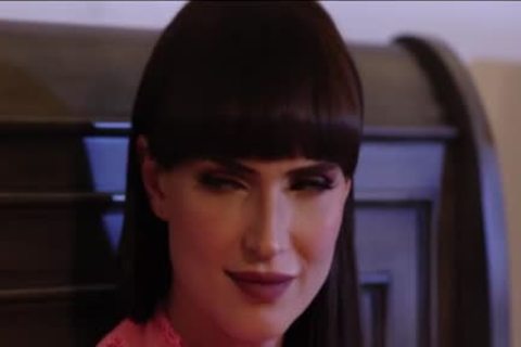 Hornyboyfriend Just Let Her Tbabe Natalie Mars bonks His wazoo